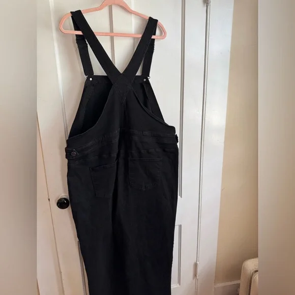 Universal Standard Black Overalls - Picture 3 of 6